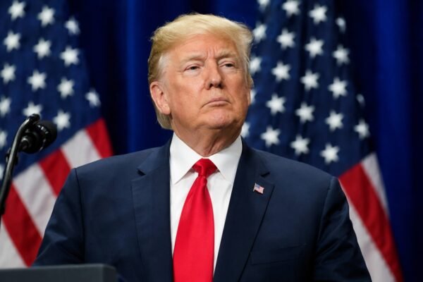 trumpomanthreat image1