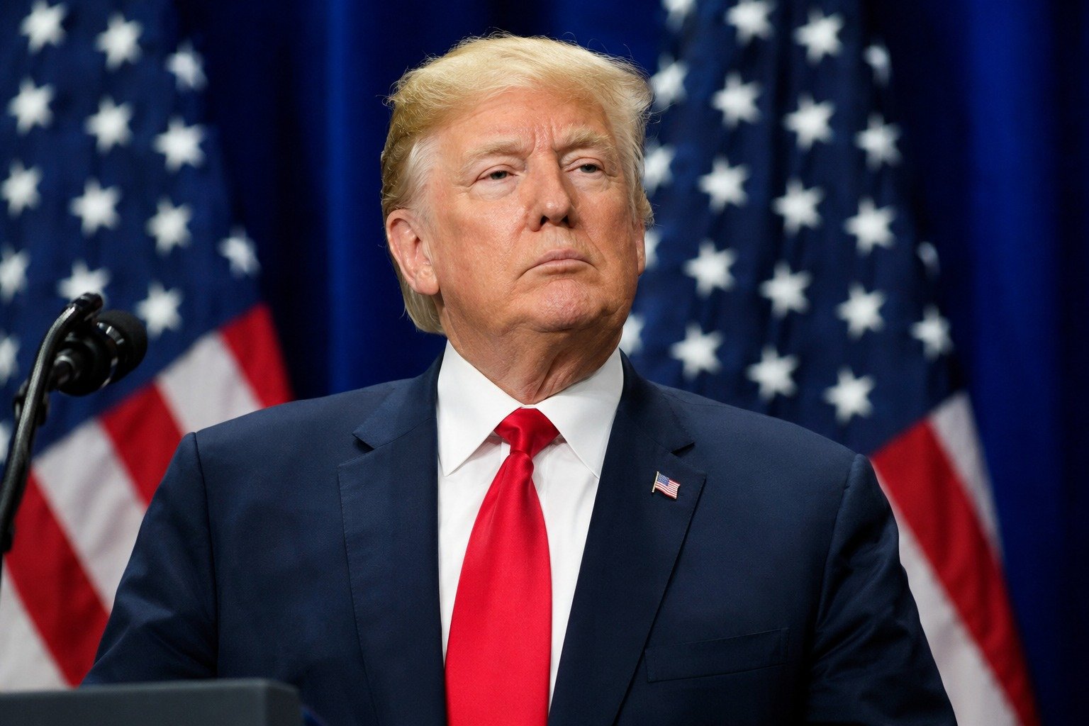 trumpomanthreat image1