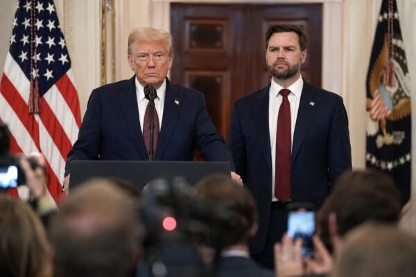 DemsImpeachTrumpArticlesSurvey Image1 600x400