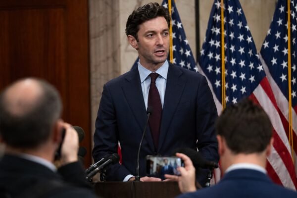 ossoffcitizensunitedamendment image1
