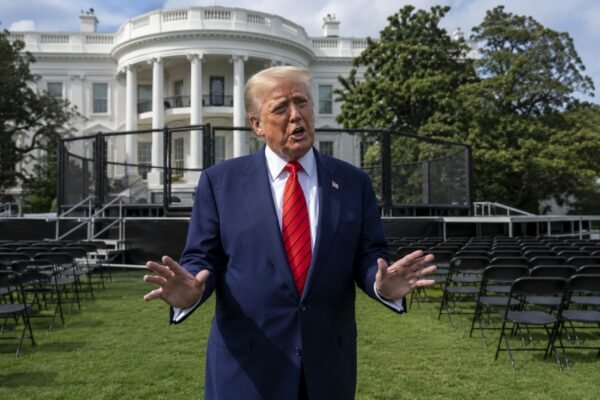 trumpufcbirthdaysnub image1