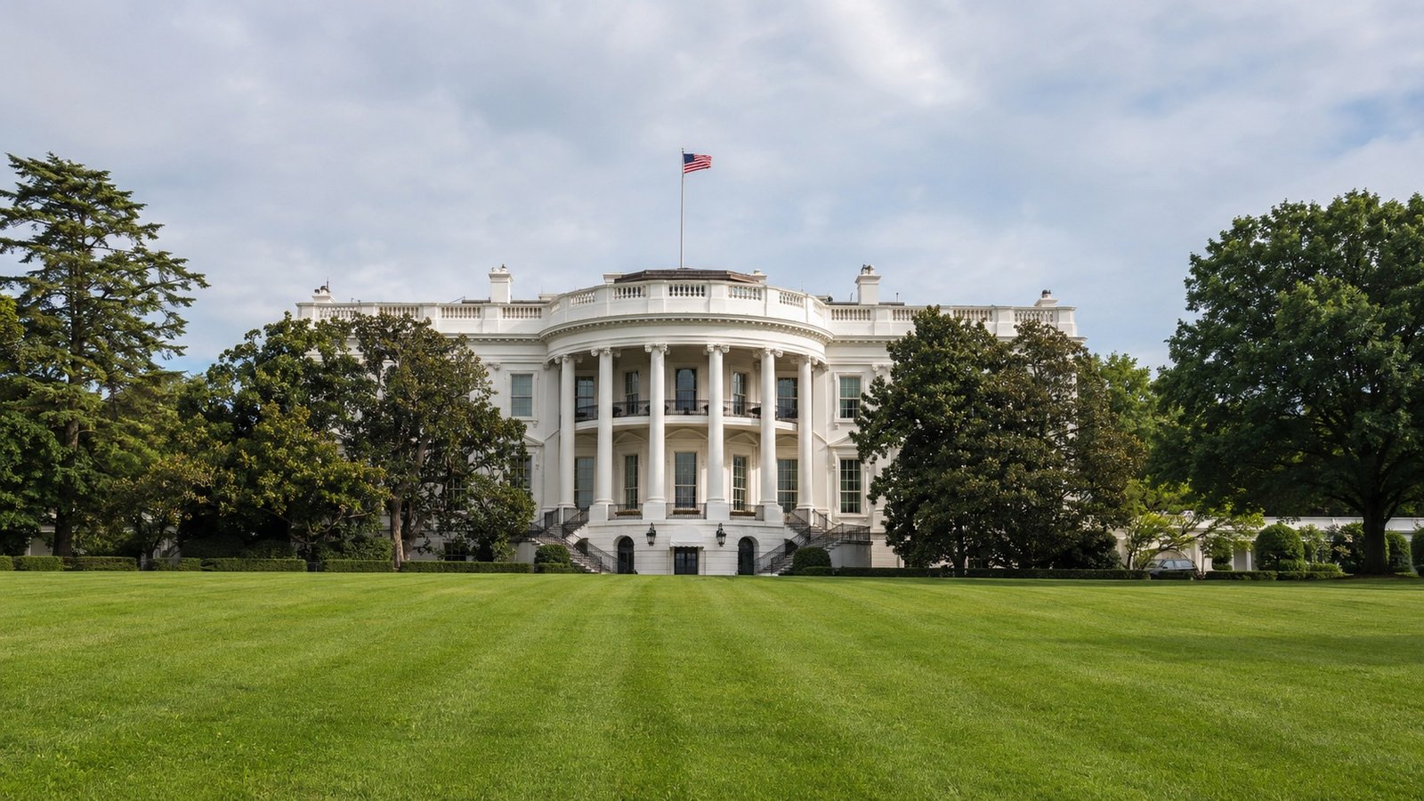 Trump DOJ Asks Judge to Let White House UFC Fight Proceed Despite Public-Land Lawsuit Trump DOJ Asks Judge to Let White House UFC Fight Proceed Despite Public-Land Lawsuit