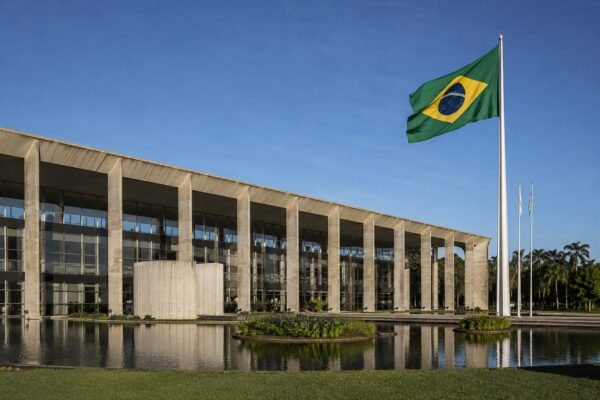 brazildeniesvisasuselectionenvoys image1