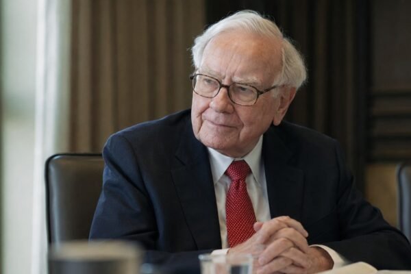 buffettgatesepsteinreview image1