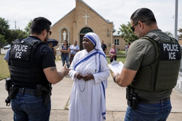 icedetainedtexasnunmcallen image1