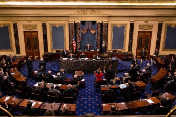 senatevotes99to0freezepayshutdown image1