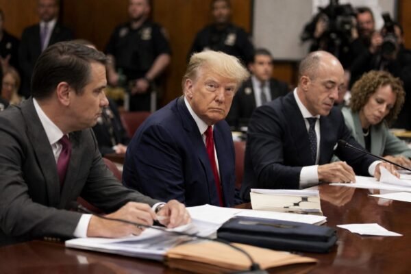 trumpbbcfinancialrecordspaused image1